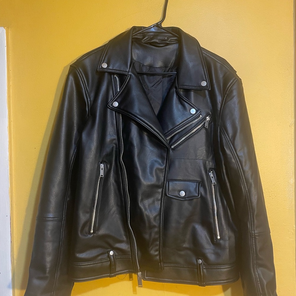 Zara Men's Black Leather-Style Jacket